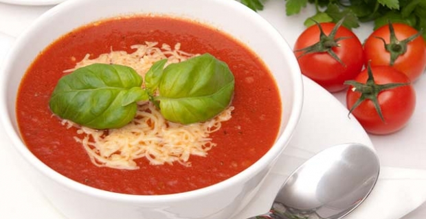 Klasik lezzet aroması: Sütlü domates çorbası