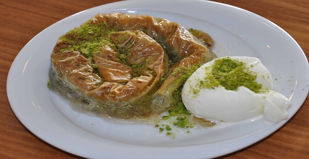 İçi kaymak dolu lezzet: Sac arası tarifi