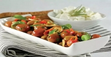 Salçalı Yeşil Zeytin Kavurması Tarifi